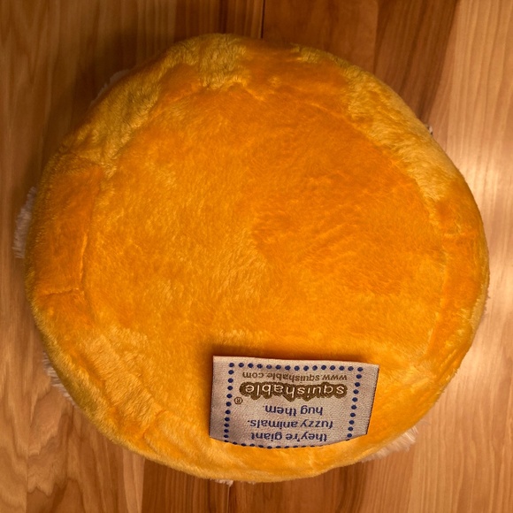 Squishables 15" Cinnamon Bun - NWT RETIRED! - Picture 3 of 5